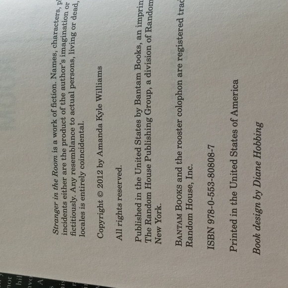 Stranger in the Room : A Novel by Amanda Kyle Williams Hardcover Book #2 - Picture 7 of 7